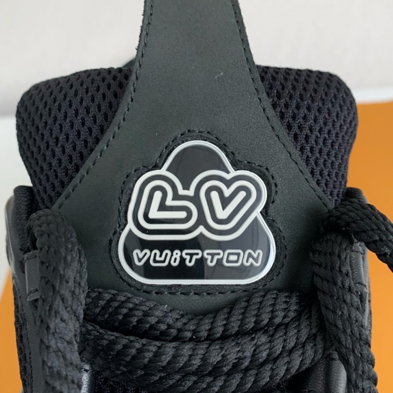 L0*is V*t0n RUNNER TATIC Sneakers