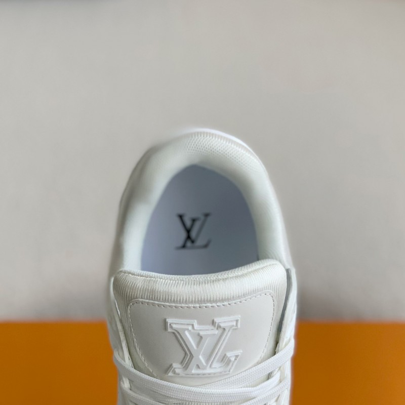 L0*is V*t0n Trainer 1A9IQ5 Sneakers