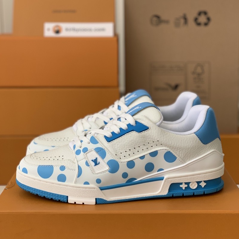 L0*is V*t0n TRAINER Sneakers