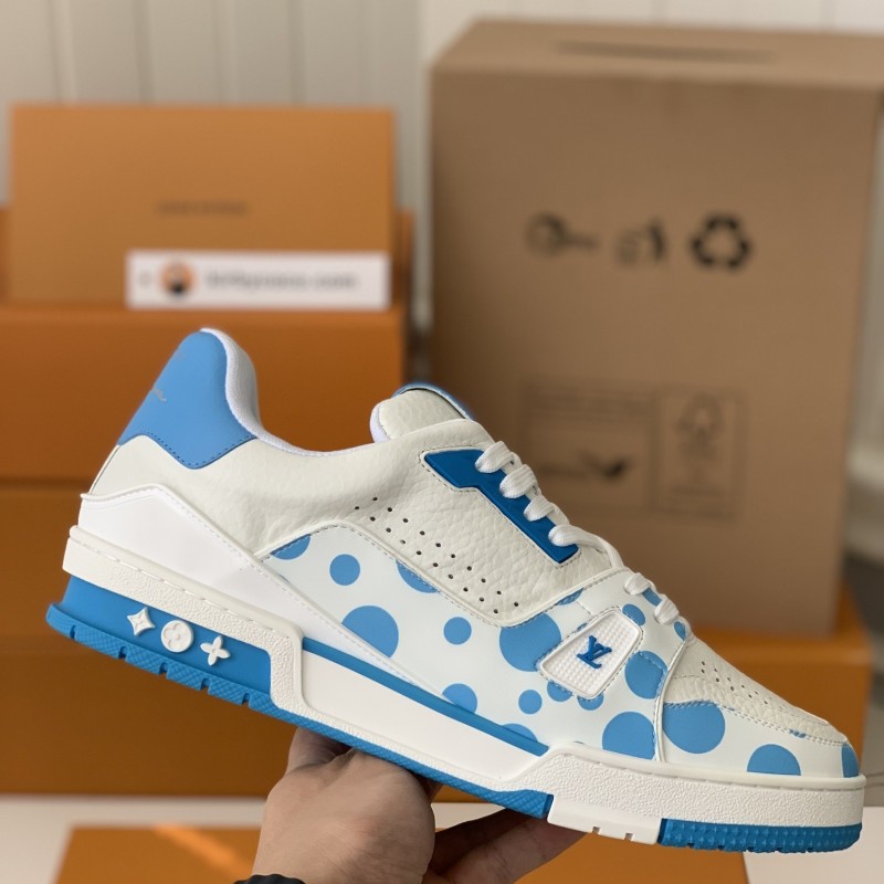 L0*is V*t0n TRAINER Sneakers