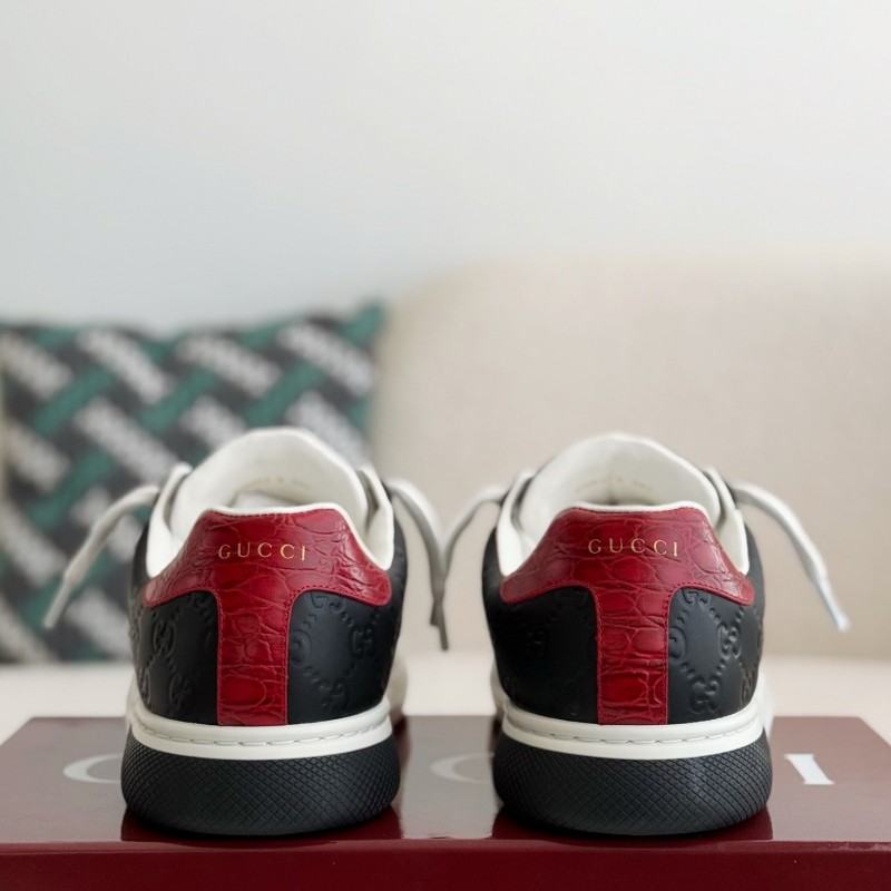 G*u*i casual sneakers