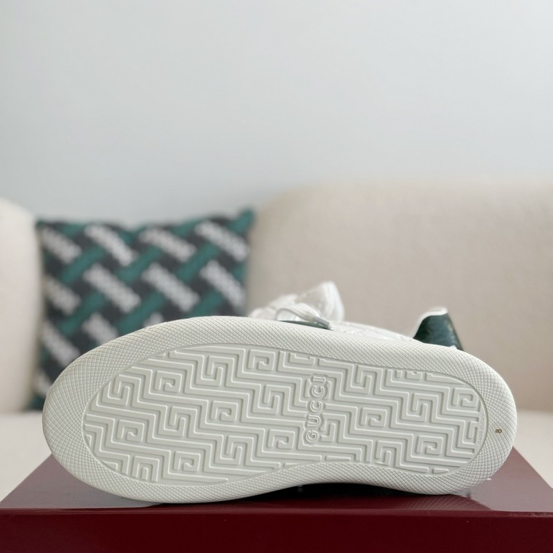 G*u*i casual sneakers