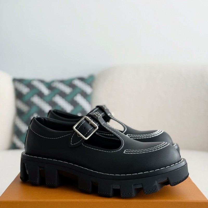 L0*is V*t0n Cow leatherRound head buckle Casual Shoes