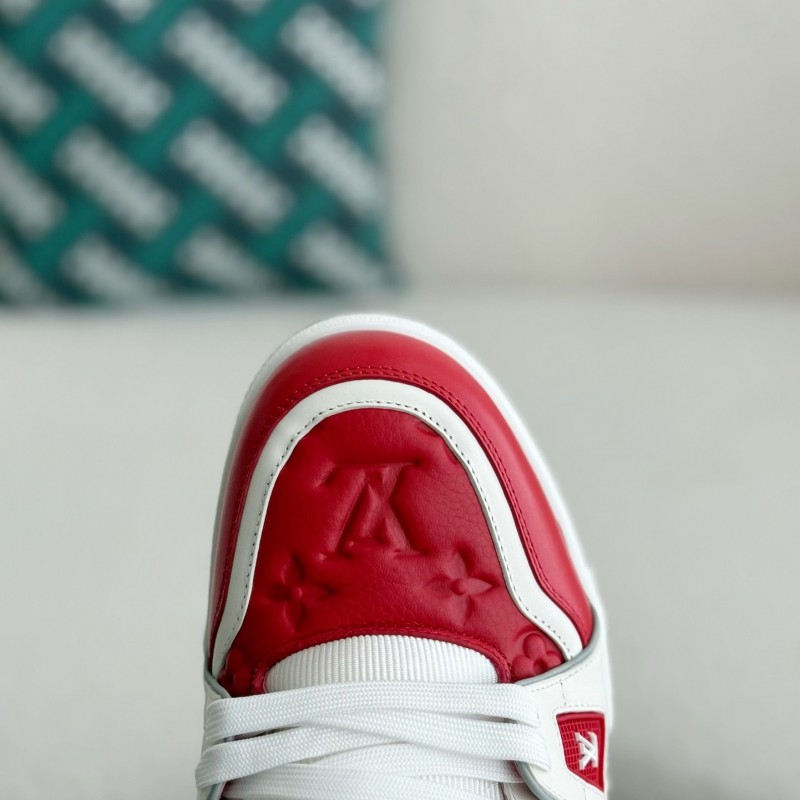 L0*is V*t0n TRAINER SNEAKERS