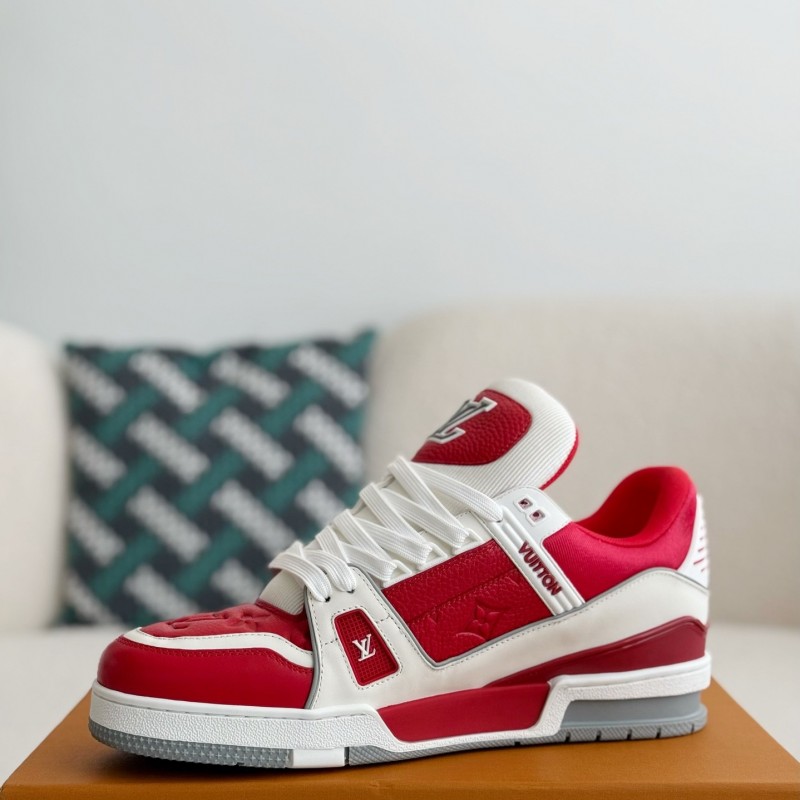 L0*is V*t0n TRAINER SNEAKERS