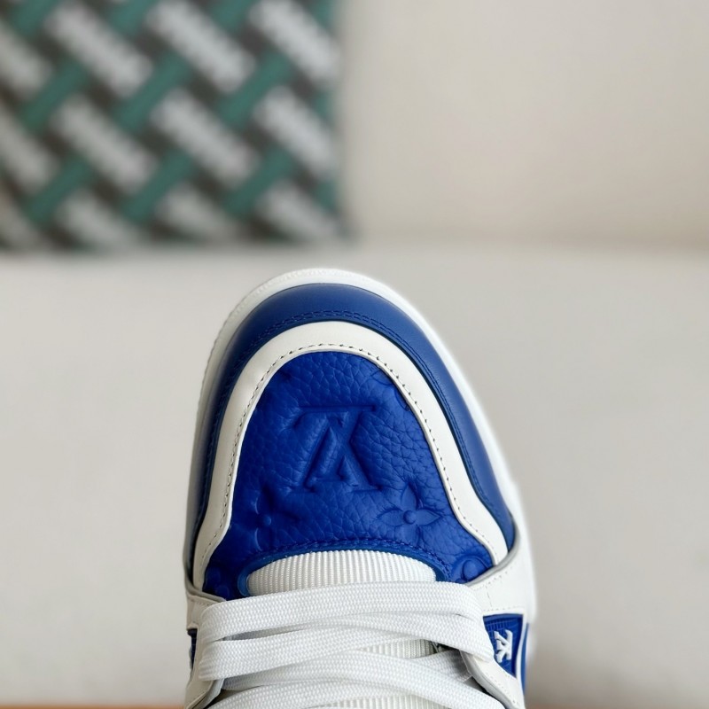 L0*is V*t0n TRAINER SNEAKERS