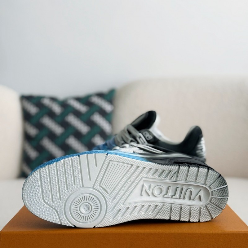 L0*is V*t0n TRAINER SNEAKERS