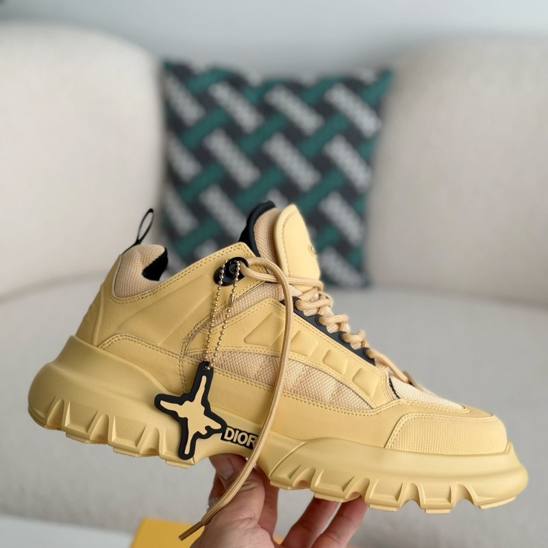 D*0r AND LEWIS HAMIL TON SNEAKER