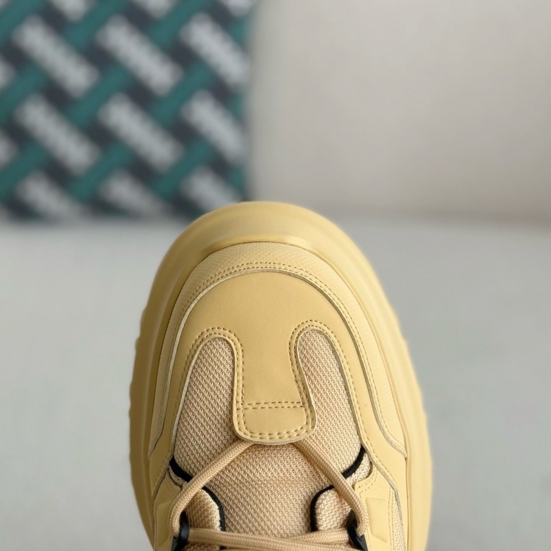 D*0r AND LEWIS HAMIL TON SNEAKER