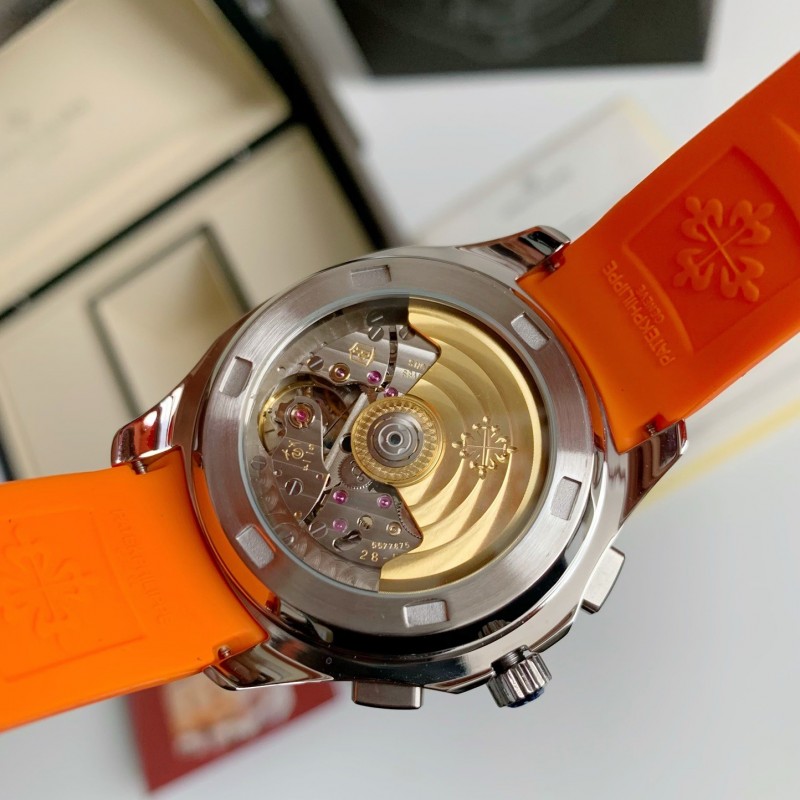 P**ek Ph**ppe AQUANAUT Series 120-meter waterproof wristwatch,42.2mm