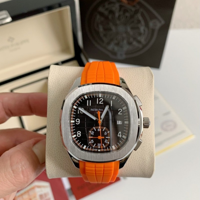 P**ek Ph**ppe AQUANAUT Series 120-meter waterproof wristwatch，42.2mm