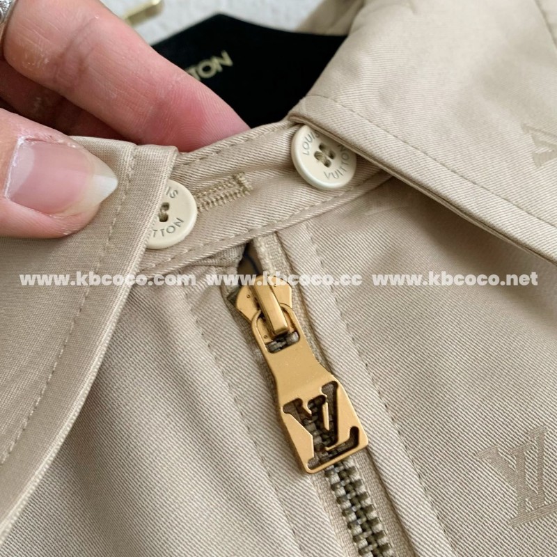 L0*is V*t0n  Jackets