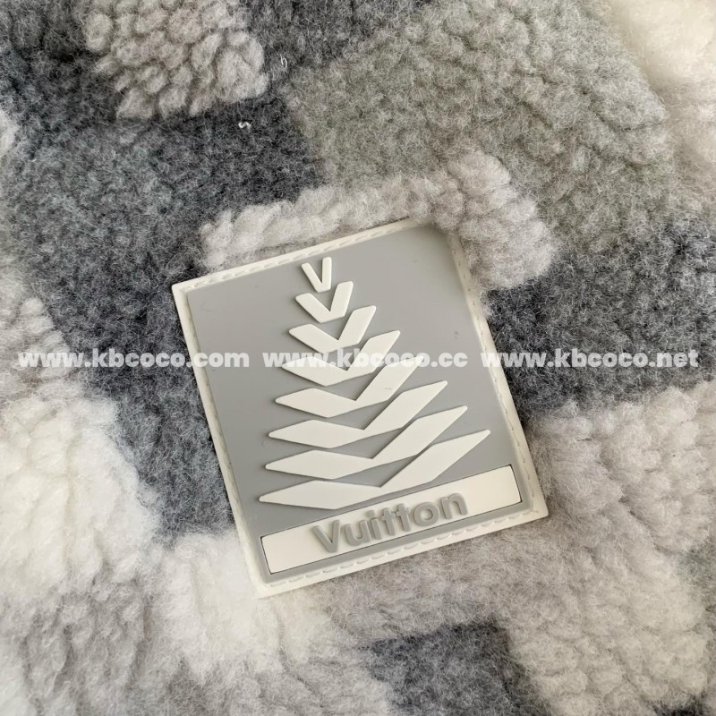 L0*is V*t0n Ski Series FW24 Checkerboard Color-Block Fleece Jacket