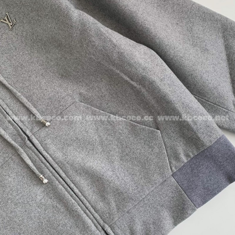 L0*is V*t0n  Jackets