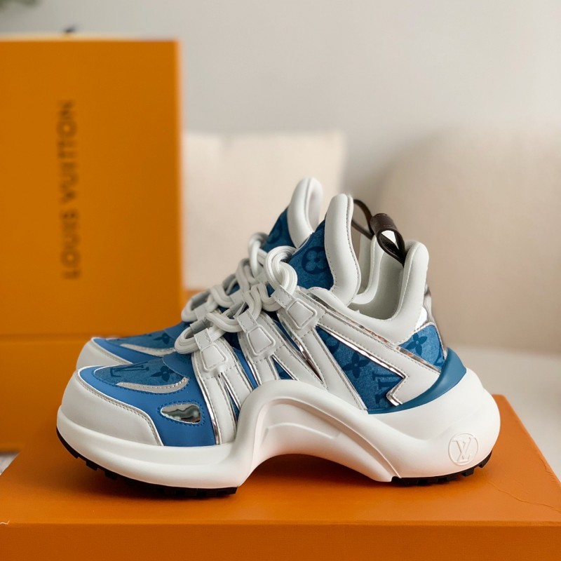 L0*is V*t0n Archlight Sneaker