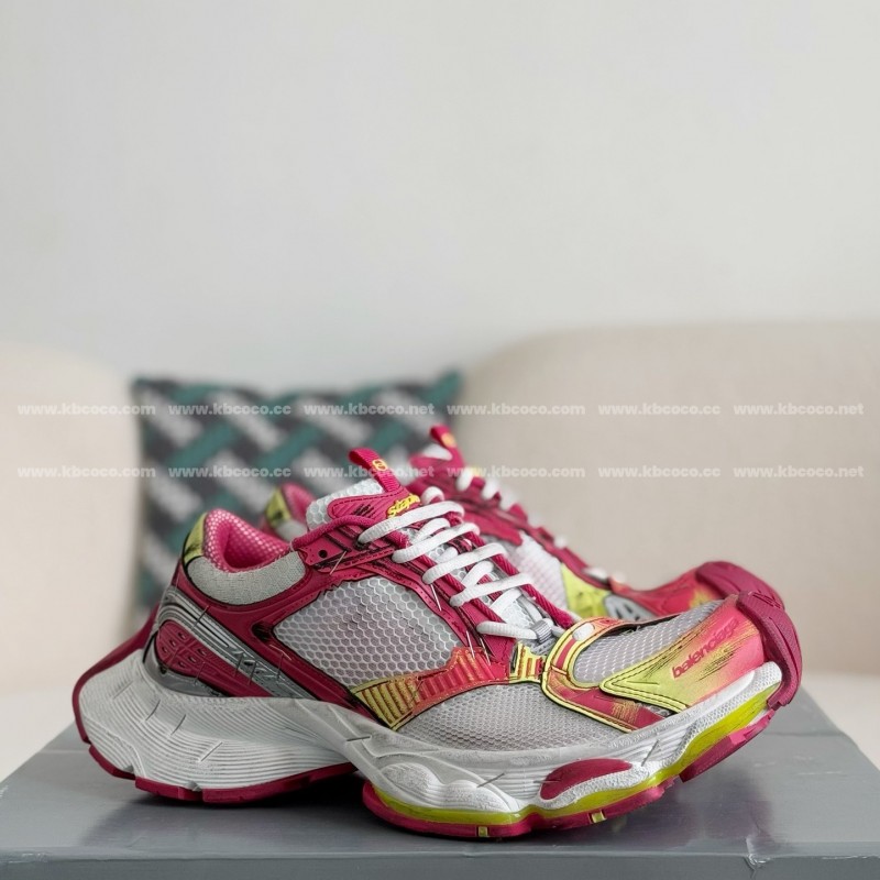 Ba*len*cia*ga Runner Sneakers
