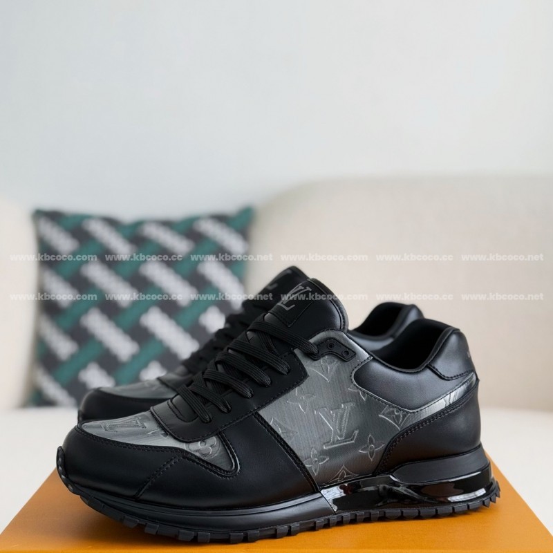 L0*is V*t0n RUN AWAY Casual Shoes