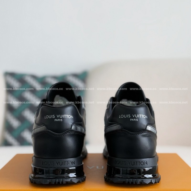 L0*is V*t0n RUN AWAY Casual Shoes