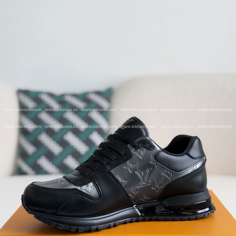 L0*is V*t0n RUN AWAY Casual Shoes