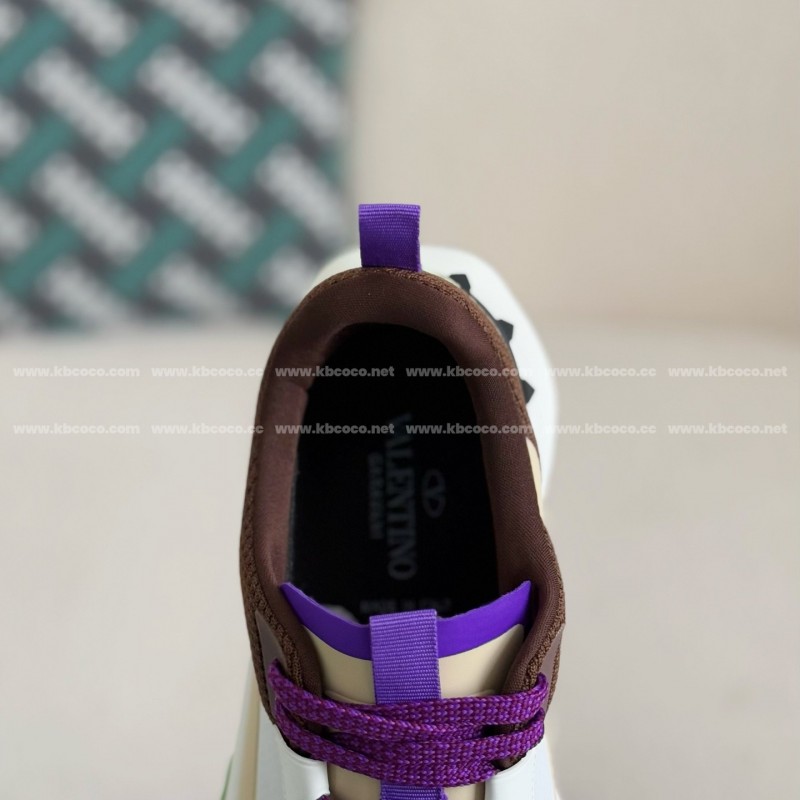 va*t*no Garavani True Act Casual Shoes