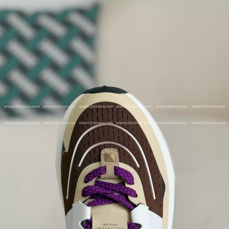 va*t*no Garavani True Act Casual Shoes