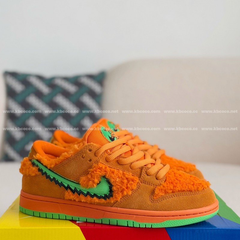 Grateful Dead x Nike Dunk SB Leather Panel Shoes