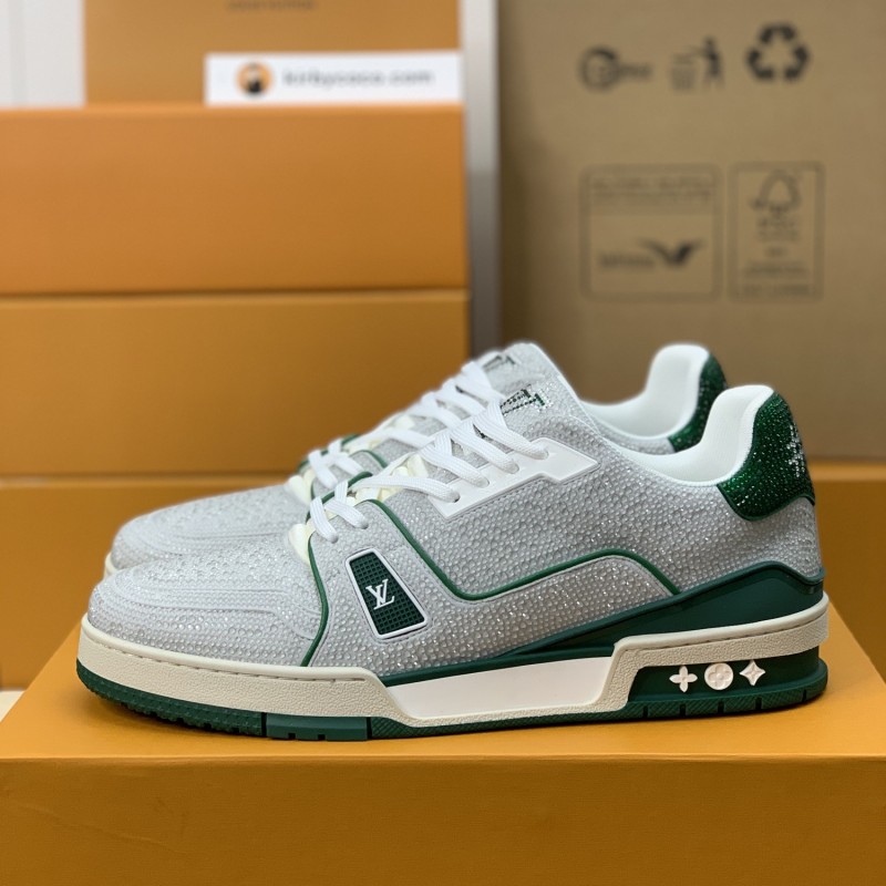 L0*is V*t0n TRAINER Sneakers