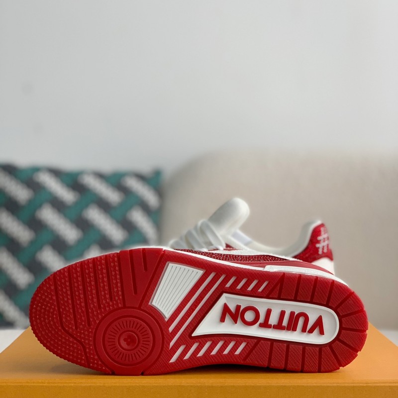 L0*is V*t0n TRAINER Sneakers