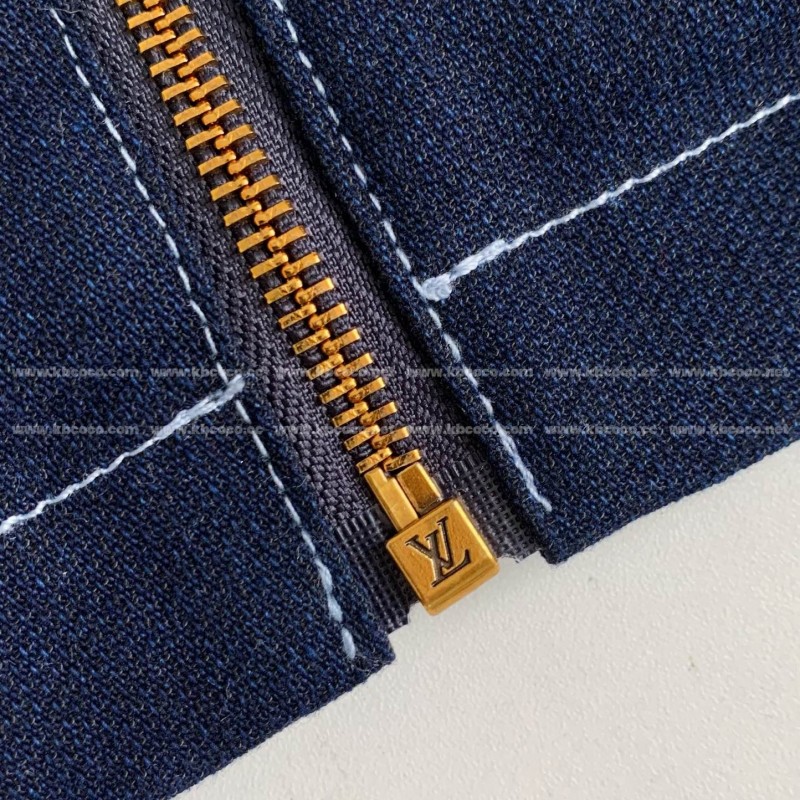 L0*is V*t0n SS25 Zippered open-and-closed spliced turn-down collar jacket