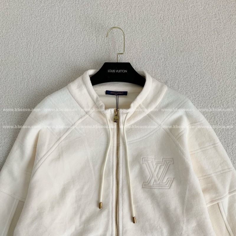 L0*is V*t0n  Jackets