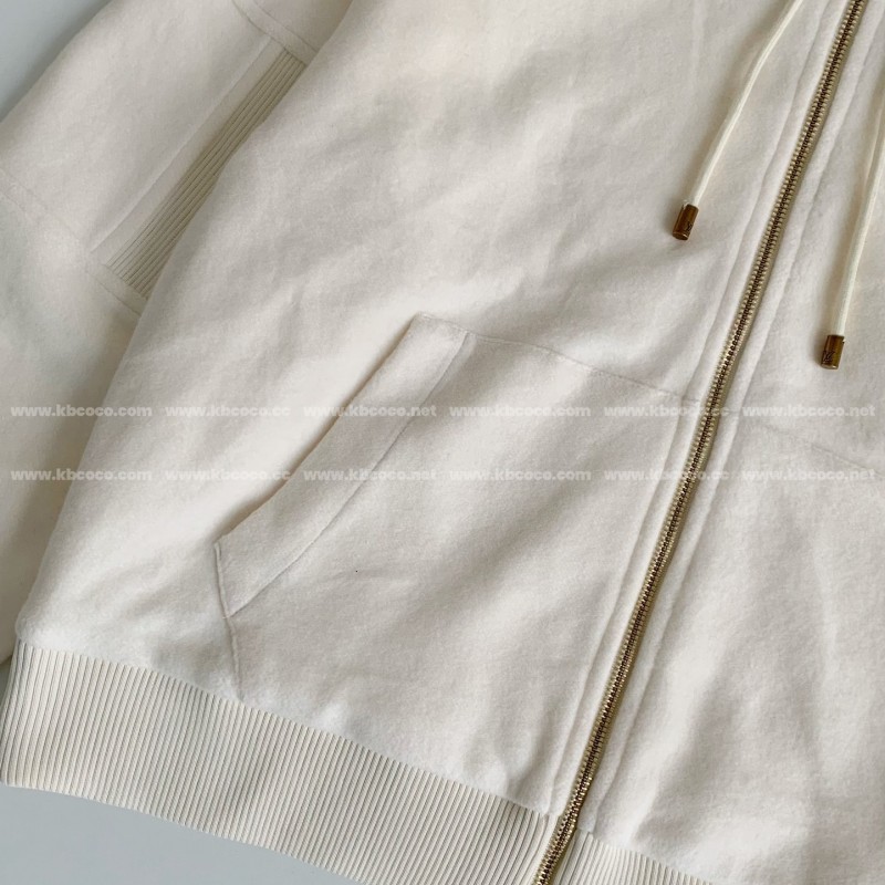 L0*is V*t0n  Jackets