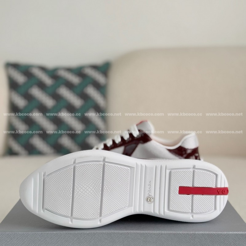 Pra*a Sneakers