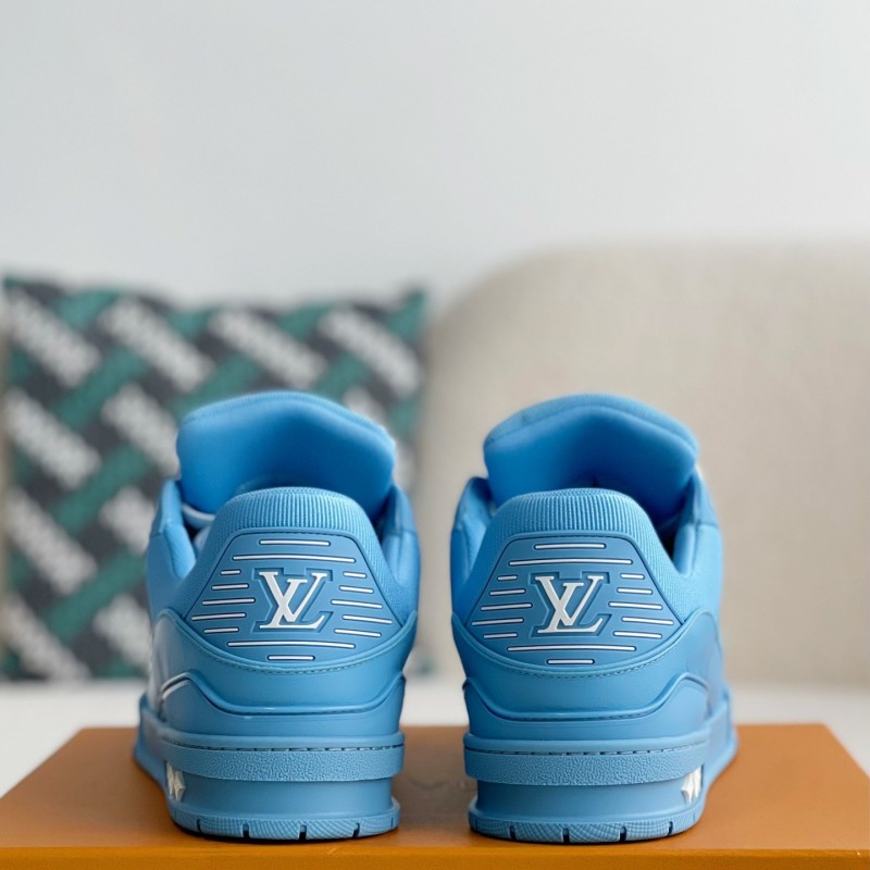 L0*is V*t0n TRAINER Sneakers
