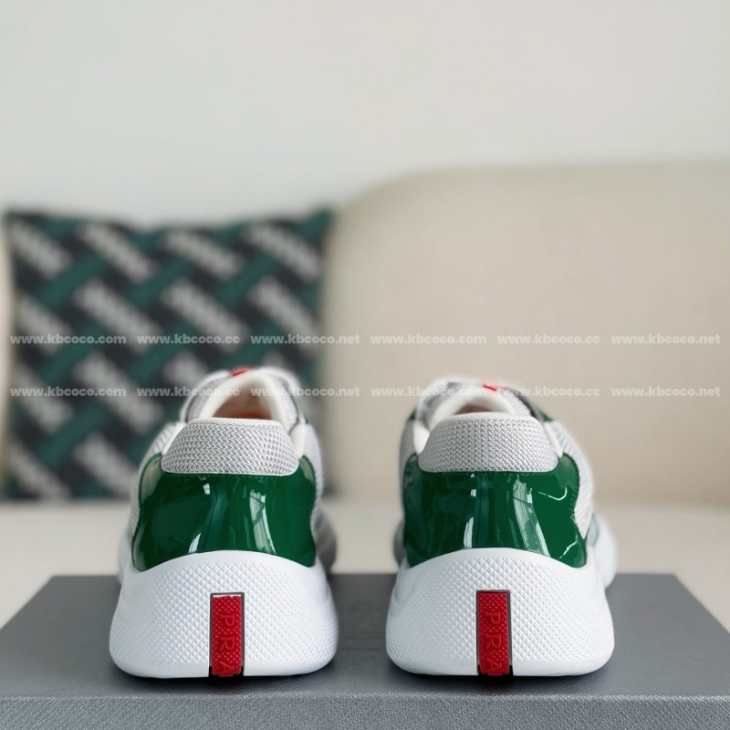 Pra*a Sneakers