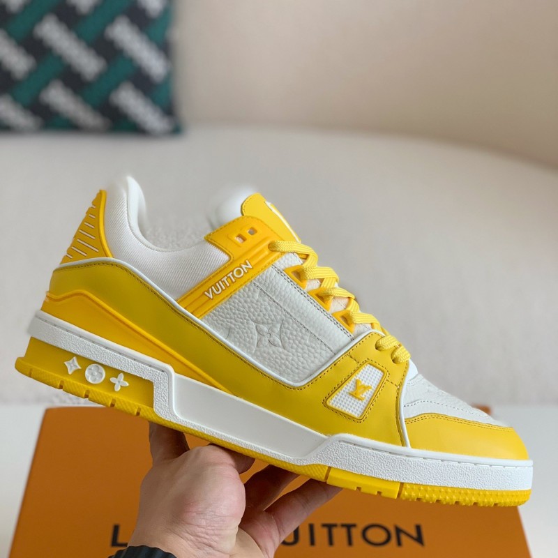 L0*is V*t0n TRAINER Sneakers