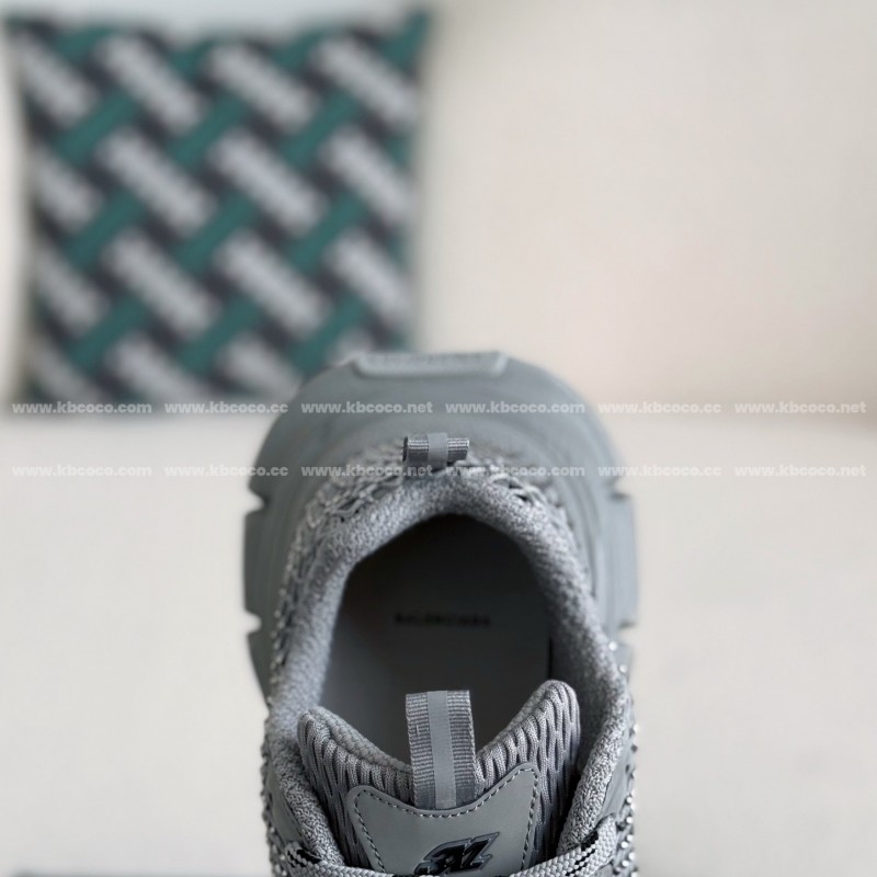 Ba*len*cia*ga Runner Sneakers