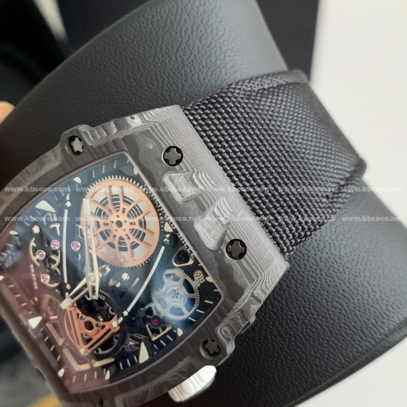 RICHARD MILLE RM 27-05 Flying Tourbillon Rafael Nadal Ultra-light and ultra-thin floating tou
