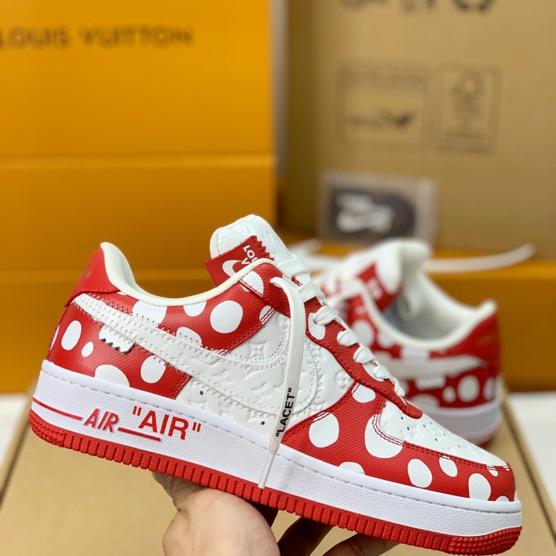 L0*is V*t0n × NIKE AIR FORCE 1 Sneaker
