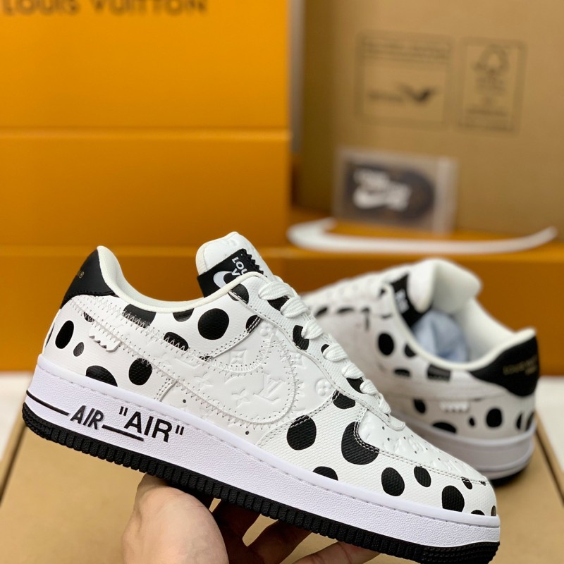 L0*is V*t0n × NIKE AIR FORCE 1 Sneaker