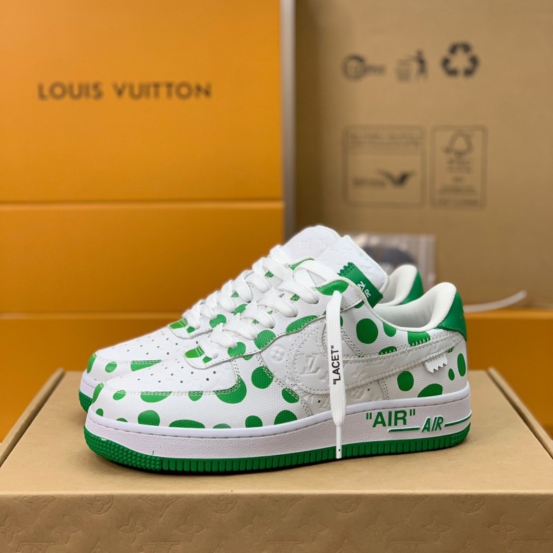 L0*is V*t0n × NIKE AIR FORCE 1 Sneaker