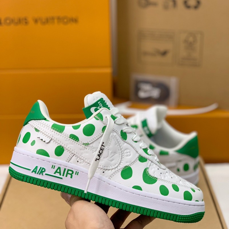 L0*is V*t0n × NIKE AIR FORCE 1 Sneaker