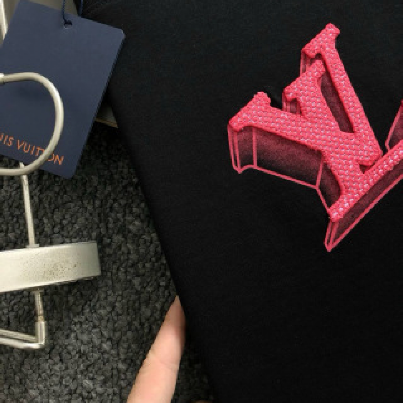 L0*is V*t0n SpringSummer Red Three-Dimensional Applique Embroidery Fusion Back Panel Hot Air Ball