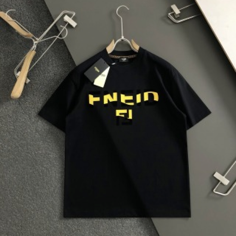 F**di Spring and Summer Black Letter Deconstruction Printed T-shirt