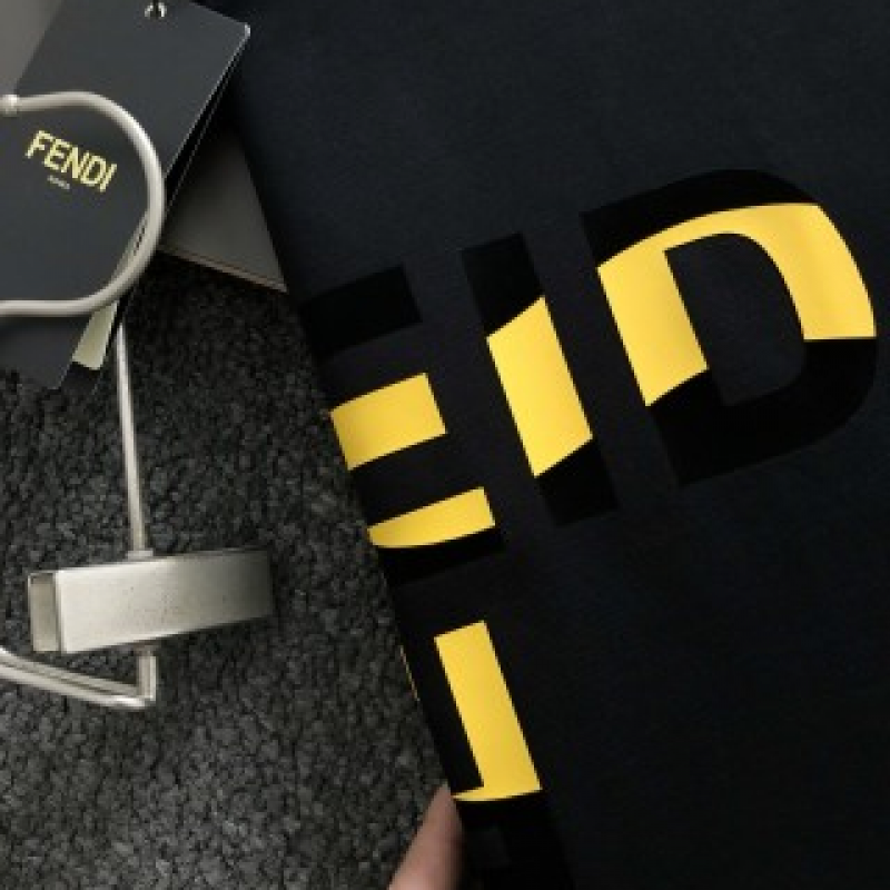 F**di Spring and Summer Black Letter Deconstruction Printed T-shirt