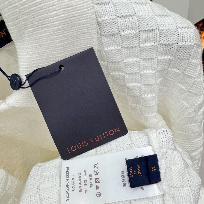 L0*is V*t0n 2023FW Checkerboard Embossed Sweater