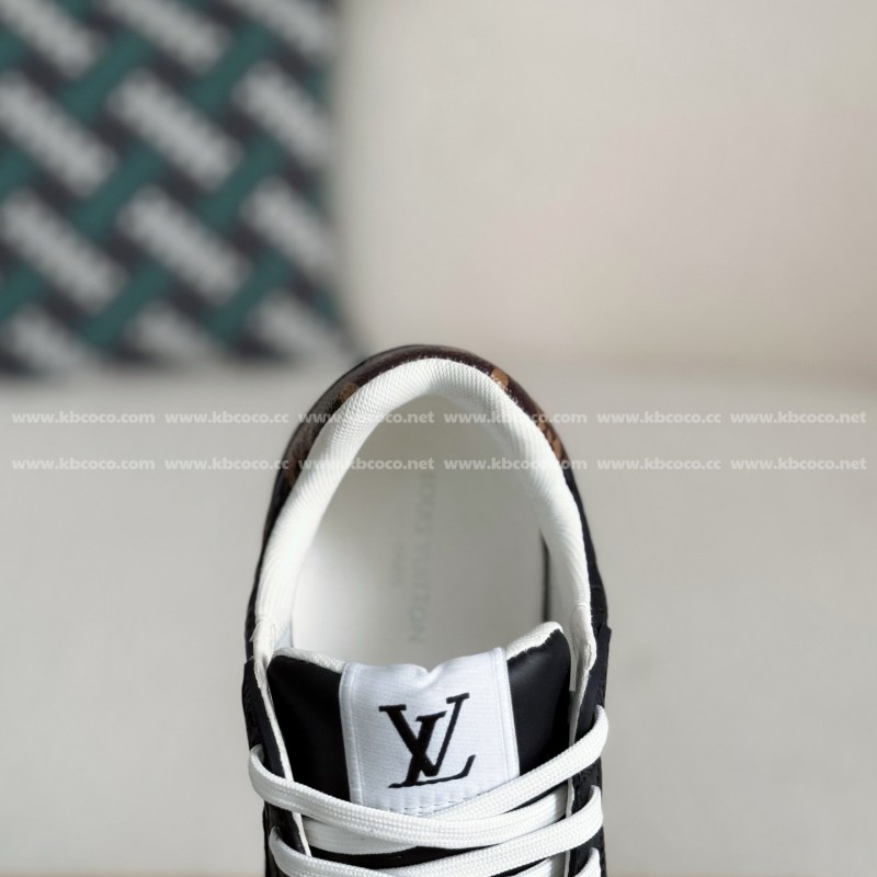 L0*is V*t0n Leather dark concave printed board shoes