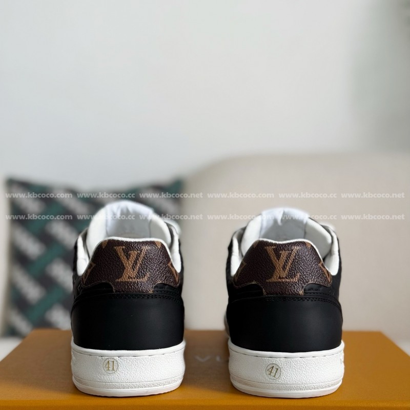 L0*is V*t0n Leather dark concave printed board shoes