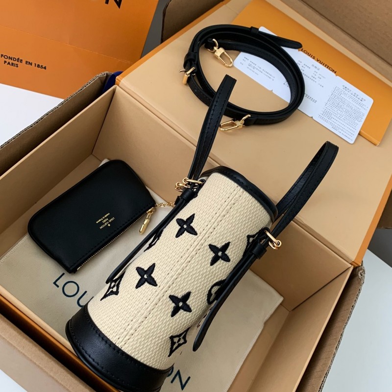 L0*is V*t0n New Lafite Cotton Embroidered NANO BUCKET Handbag M82418 Size: 13 * 17 * 9cm