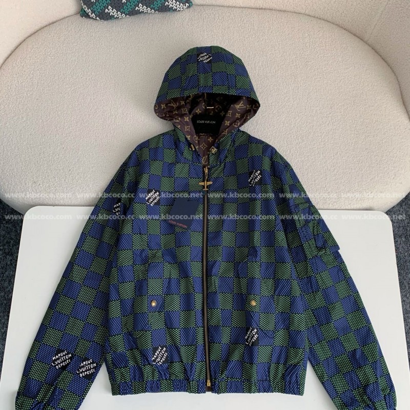 L0*is V*t0n  SpringSummer collection plaid double-sided jacket