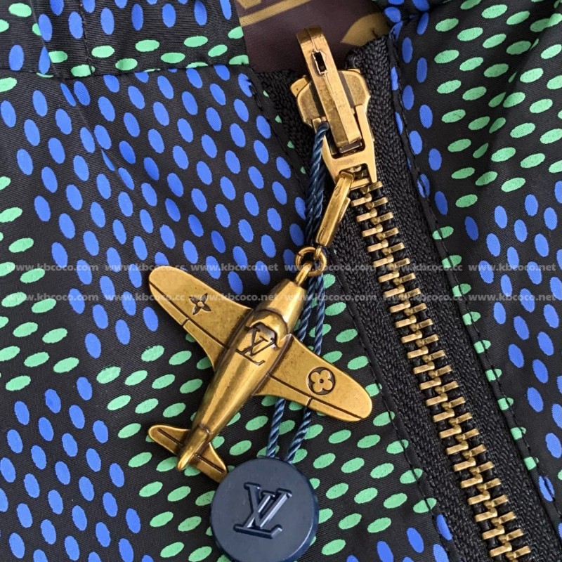 L0*is V*t0n  SpringSummer collection plaid double-sided jacket